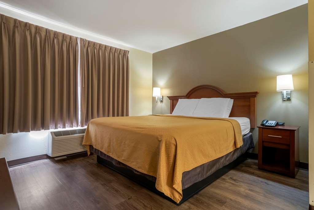 Econo Lodge Inn & Suites Flowood Bilik gambar