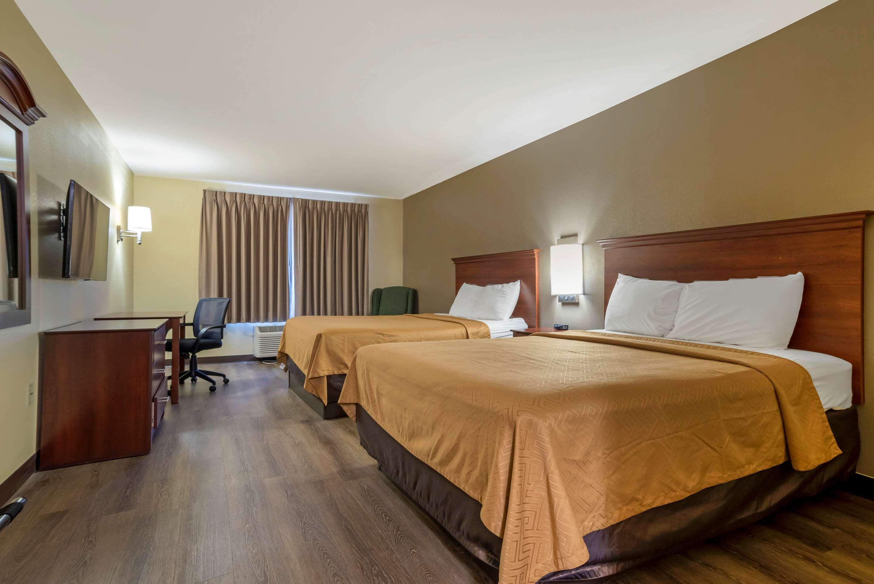 Econo Lodge Inn & Suites Flowood Luaran gambar
