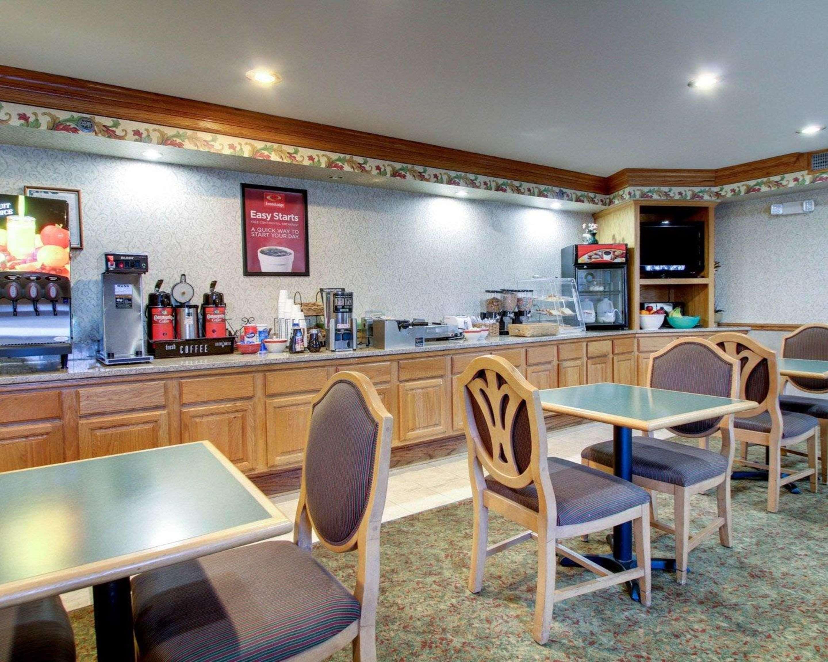 Econo Lodge Inn & Suites Flowood Luaran gambar
