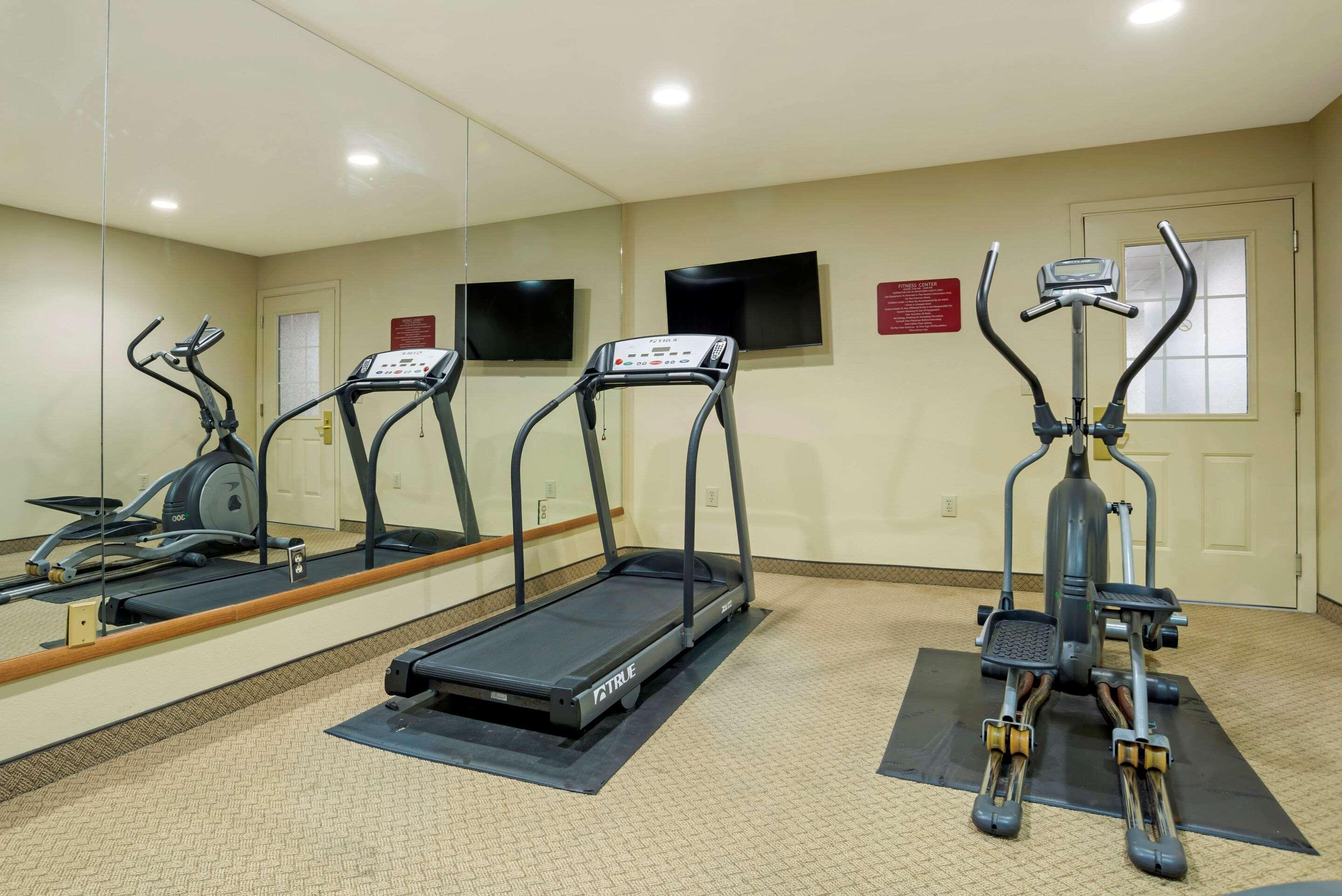 Econo Lodge Inn & Suites Flowood Luaran gambar